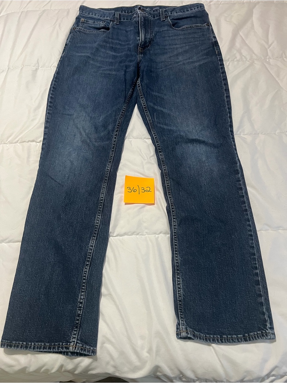 Old Navy Men's Bootcut Jeans in Dark Blue Wash